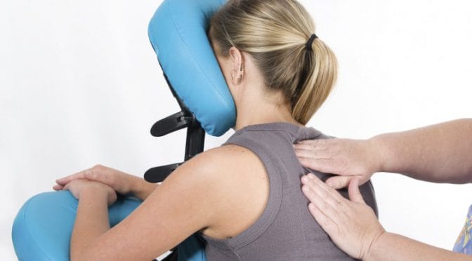 Besoin d’un massage au bureau : les raisons